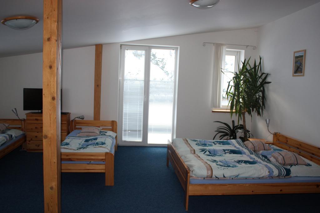 Apartmány Doma Janov nad Nisou Habitación foto